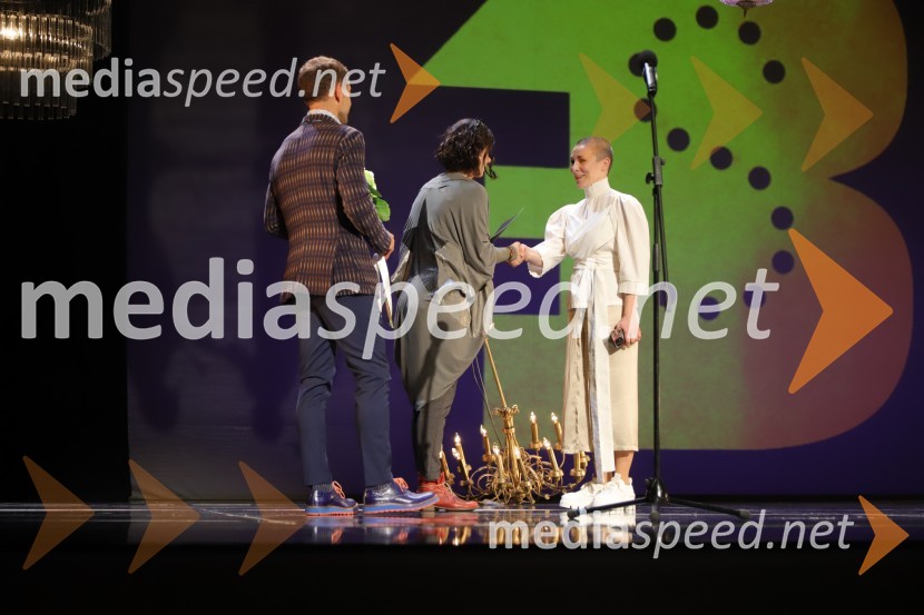  Aleš Novak, umetniški direktor Festival Borštnikovo srečanje;  ... ;  Nataša Keser, igralka59. Festival Borštnikovo srečanje, sklepna slovesnost s podelitvijo nagrad