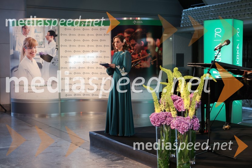  Katja Ogrin, kustosinja, Cankarjev domDrugi mednarodni plesni festival Baletne noči, otvoritev