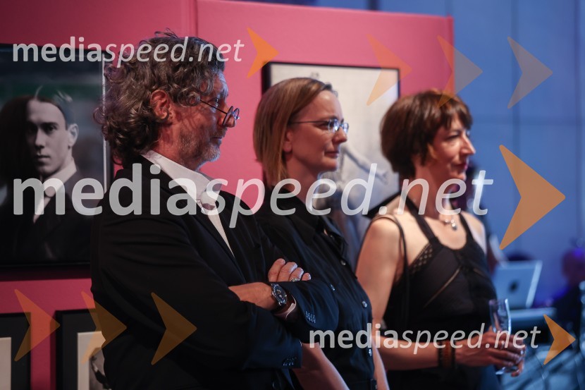  Renato Zanella, umetniški direktor ljubljanskega baleta;  ... ;  ... Drugi mednarodni plesni festival Baletne noči, otvoritev