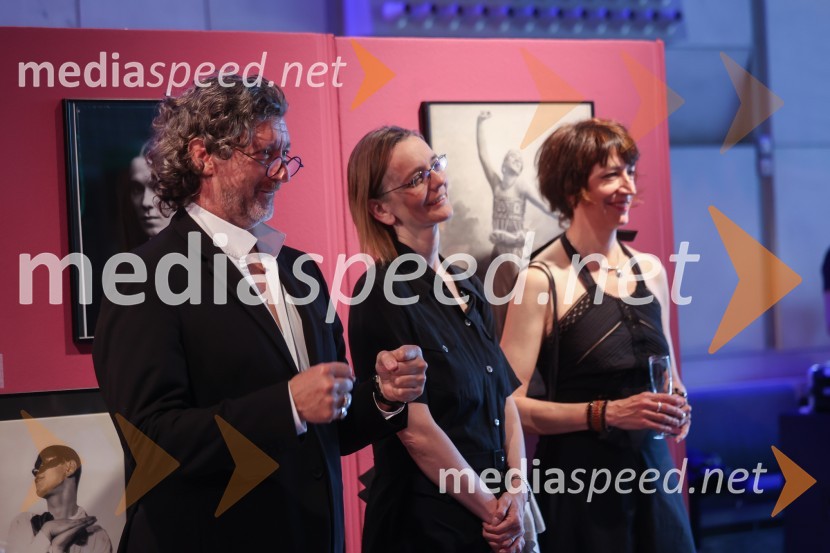  Renato Zanella, umetniški direktor ljubljanskega baleta;  ... ;  ... Drugi mednarodni plesni festival Baletne noči, otvoritev