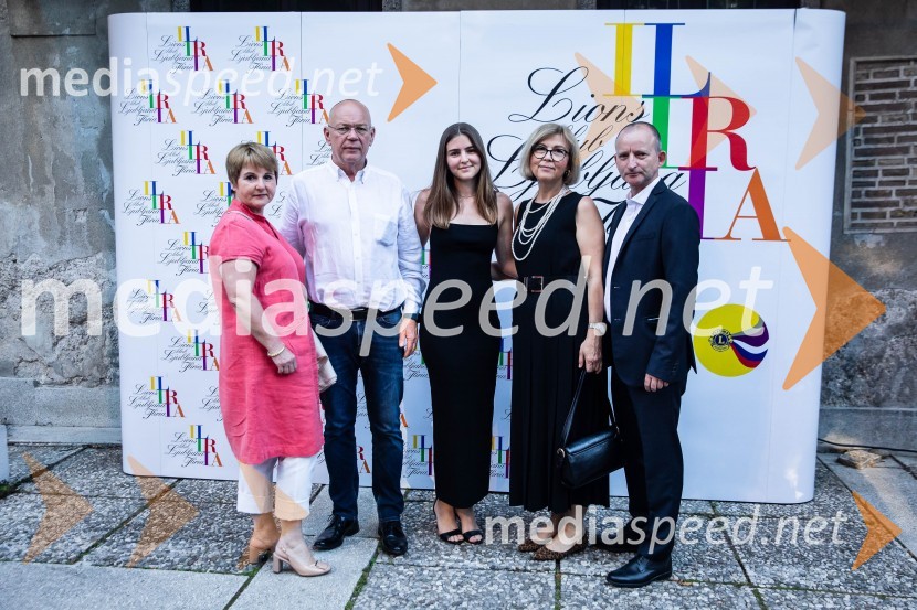  Danica Dolinar,  nekdanja urednica Uredništva glasbenih in baletnih oddaj RTV SLO;  ... ;  ... ;  ... ;  ... Kresna noč 2024