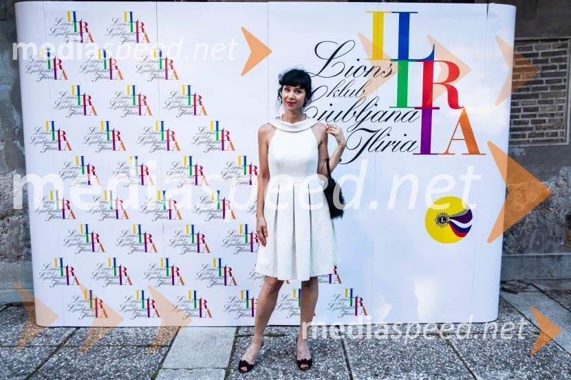  dr. Jerca  Legan, antropologinja in strokovnjakinja za strateške komunikacijeKresna noč 2024