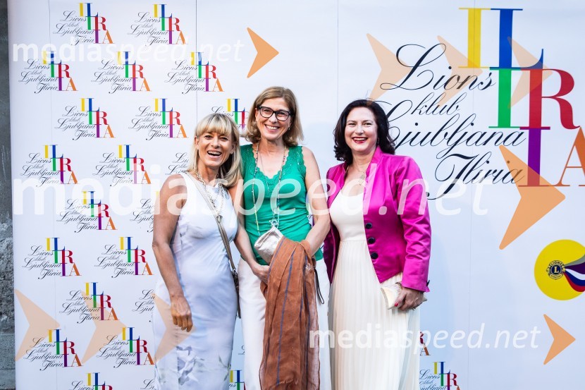  Barbra Jermann, urednica revije Suzy;  Andreja Comino, novinarka; dr. Maruša  Hribar, predsednica, Lions klub Ljubljana ForumKresna noč 2024