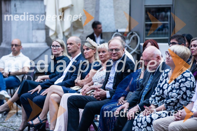  Nataša Arko,  client partner, BOC Institute;  Primož Kozina, odvetnik;  Barbara Uranjek, direktorica, Britansko-slovenska gospodarska zbornica;  Sonja Poljanšek Škrabec, lastnica Welness centra Sunny;  Janez  Škrabec, direktor Riko d.o.o.Kresna noč 2024