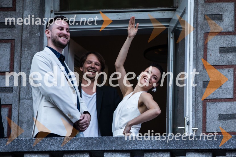  Gregor Ravnik, pevec;  ... ;  Urška Centa, plesalka flamenkaKresna noč 2024