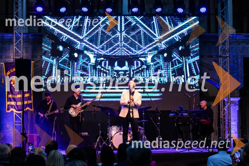  Gregor Ravnik, pevecKresna noč 2024