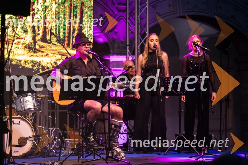  Tomi Meglič, glasbenik, pevec skupine SiddhartaKresna noč 2024