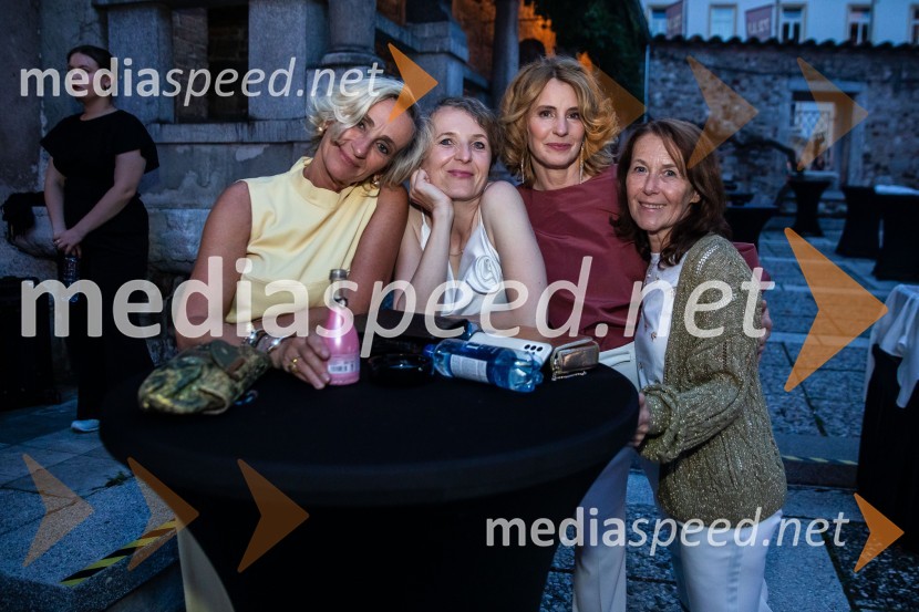  ... ;  Polona Lovšin, vodja komunikacij, Riko d.o.o.;  ... ;  Romana Möderndorfer, TeaterKresna noč 2024