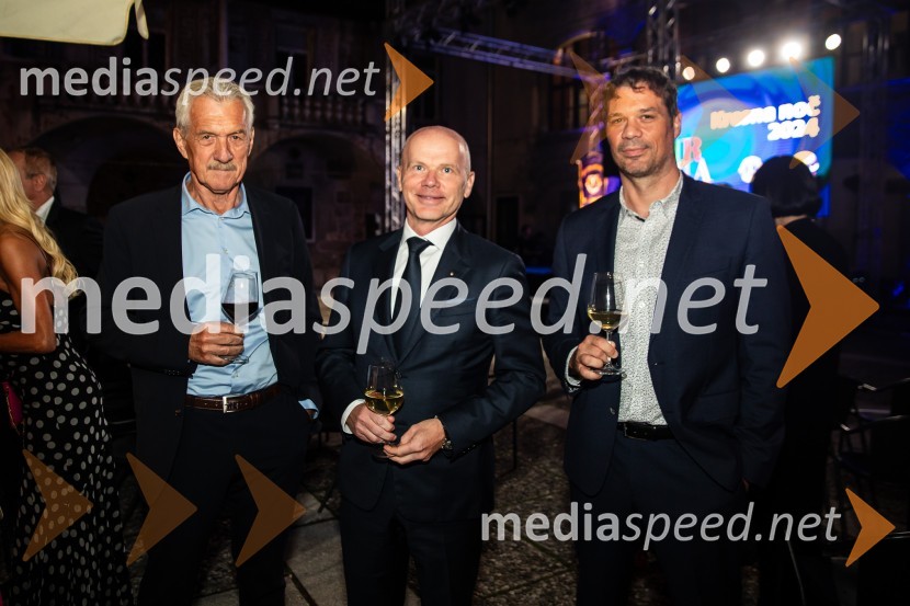  ... ;  Gregor  Benčina, predsednik Slovenijales Group, podpredsednik sveta zavoda CER, iniciator pobude GreenTech Slovenia;  Gregor Bobovnik, direktor, bold.groupKresna noč 2024