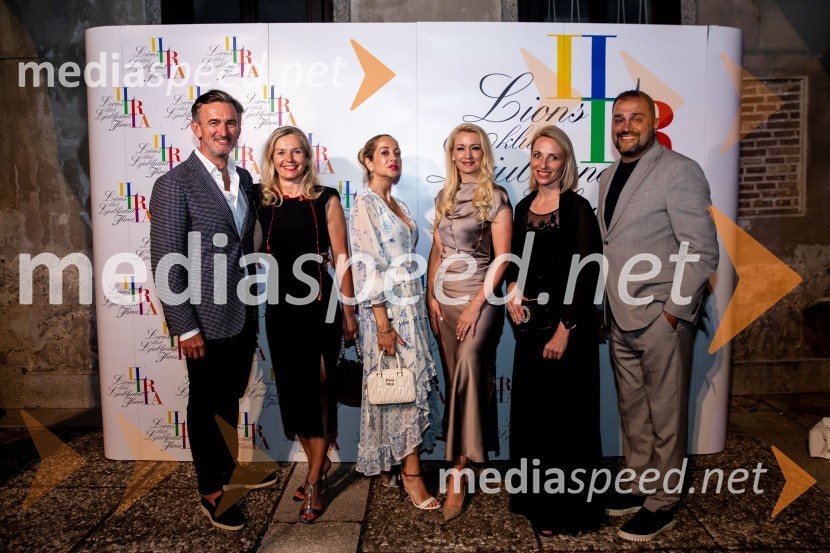  Marko Lukić, lastnik in direktor družbe Lumar IG;  Alenka  Lukić, prof. za oblikovanje na Srednji šoli za oblikovanje MB;  ... ;  Mojca  Kranjc;  ... ;  ... Kresna noč 2024