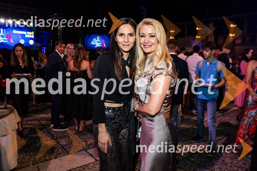  Lea Sirk, pevka;  Mojca  KranjcKresna noč 2024