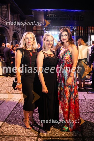  Alenka  Lukić, prof. za oblikovanje na Srednji šoli za oblikovanje MB;  ... ;  Nejka  Grabnar, direktorica kadrovske službe, HidriaKresna noč 2024