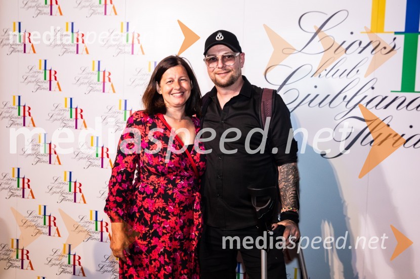  ... ;  Tomi Meglič, glasbenik, pevec skupine SiddhartaKresna noč 2024