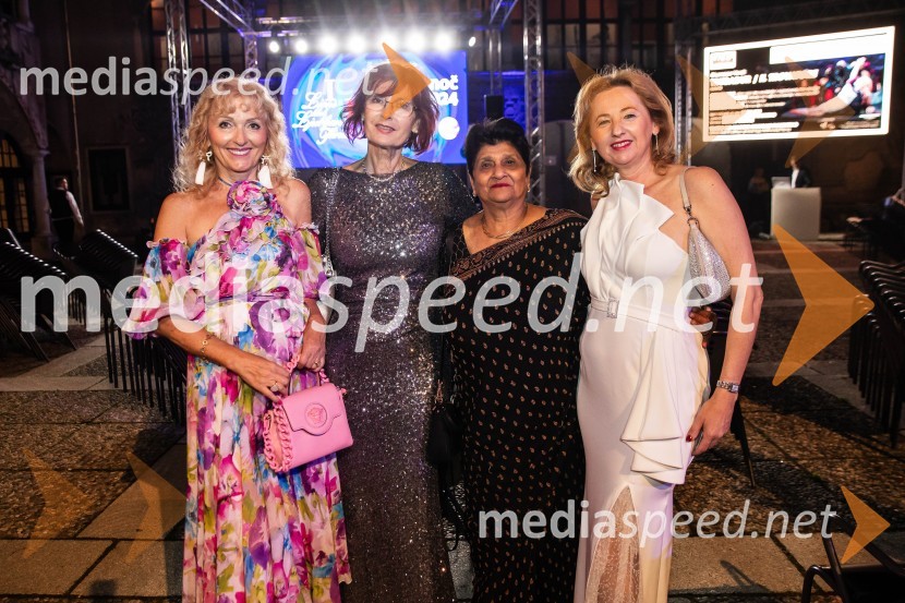  Lilijana Kastelic, oblikovalka;  Darinka Pavlič Kamien, strokovnjakinja za komuniciranje;  Koki  Weber;  ... Kresna noč 2024