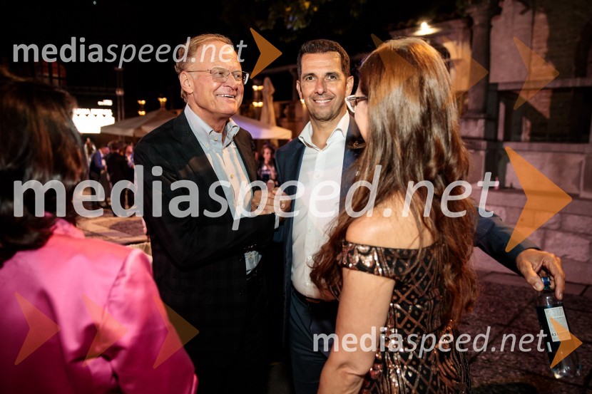  Janez  Škrabec, direktor Riko d.o.o.;  Marko  Mlakar, direktor in partner, Amrop AdriaKresna noč 2024