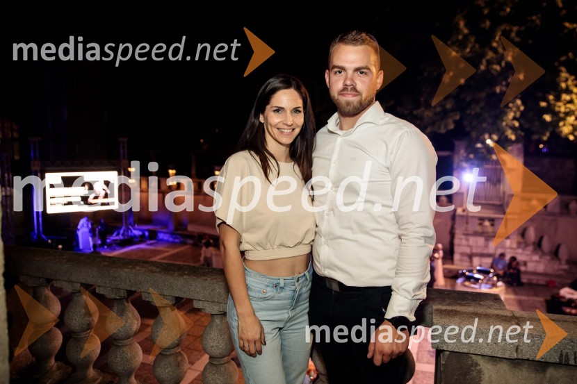  Lea Sirk, pevka;  ... Kresna noč 2024