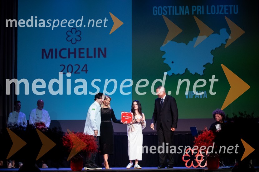  Tomaž Kavčič, kuharski mojster, Pri Lojzetu, Zemono, podpredsednik BASS; mag. Maja Pak Olaj, direktorica, Slovenska turistična organizacija;  Sara Kavčič, Gostilna Pri Lojzetu; mag. Dejan  Židan, državni sekretar na Ministrstvu za gospodarstvo, turizem in športRazglasitev izbora Michelin guide Slovenija 2024