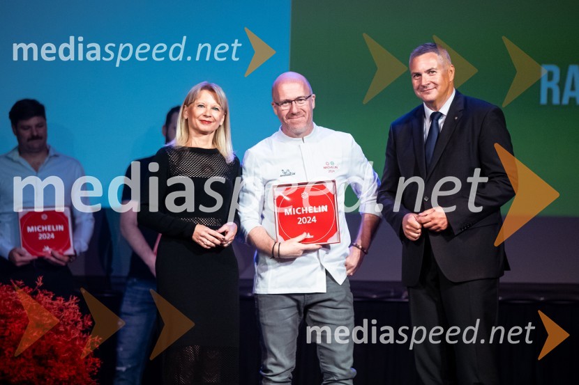 mag. Maja Pak Olaj, direktorica, Slovenska turistična organizacija;  Uroš Štefelin, kuharski mojster, Hiša Linhart Radolca; mag. Dejan  Židan, državni sekretar na Ministrstvu za gospodarstvo, turizem in športRazglasitev izbora Michelin guide Slovenija 2024