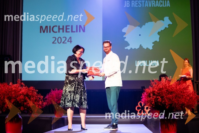  Dubravka Kalin, generalna direktorica, Direktorat za turizem na Ministrstvu za gospodarstvo, turizem in šport;  Tomaž Bratovž, JB restavracijaRazglasitev izbora Michelin guide Slovenija 2024