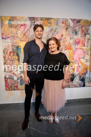  Patrik Dvorščak, slikar;  Petra  Bizilj Silva, kustosinja Generali galerijeOdprtje razstave Lične zablode slikarja Patrika Dvorščaka