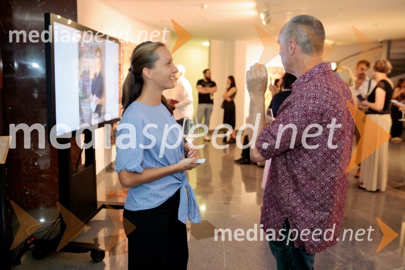  Pia Miklič, likovna kritičarka;  ... Odprtje razstave Lične zablode slikarja Patrika Dvorščaka