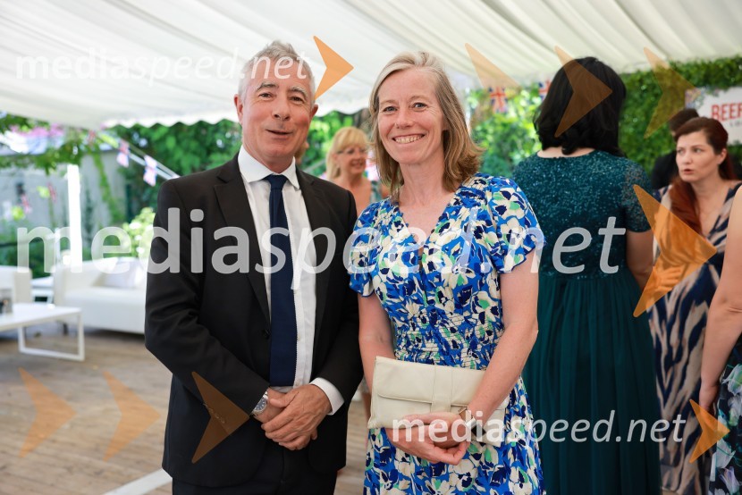  ... ;  Tiffany Sadler, veleposlanica Združenega kraljestva Velike Britanije in Severne IrskeBritansko veleposlaništvo v Ljubljani obeležilo rojstni dan kralja Karla III.