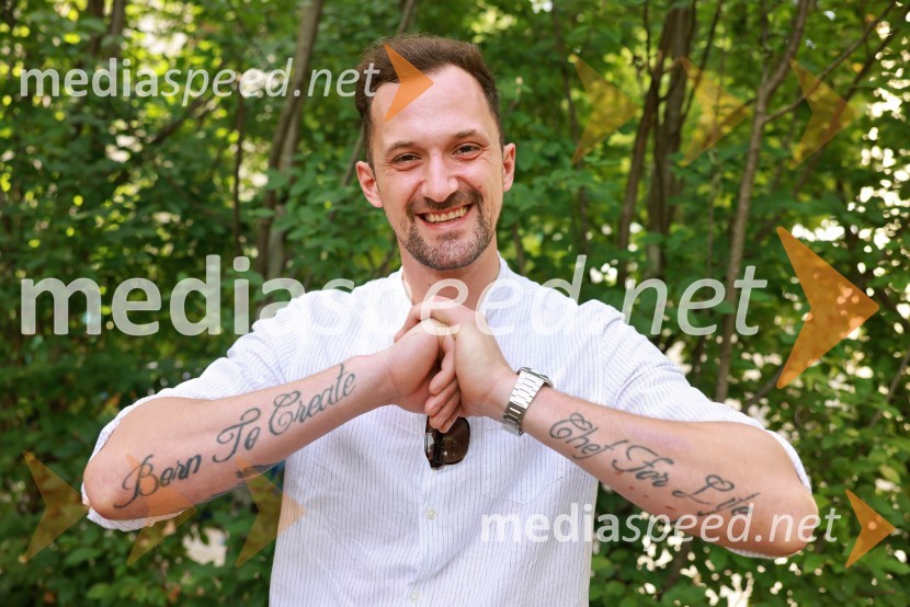  Mojmir Marko Šiftar, Restavracija EvergreenBritansko veleposlaništvo v Ljubljani obeležilo rojstni dan kralja Karla III.