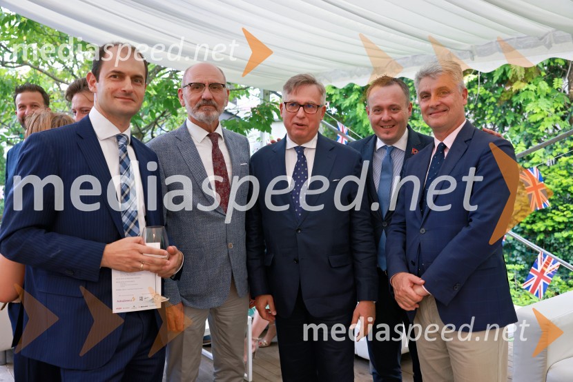 Britansko veleposlaništvo v Ljubljani obeležilo rojstni dan kralja Karla III.