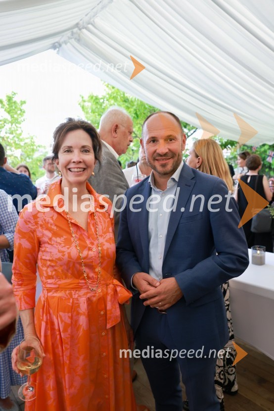 Britansko veleposlaništvo v Ljubljani obeležilo rojstni dan kralja Karla III.