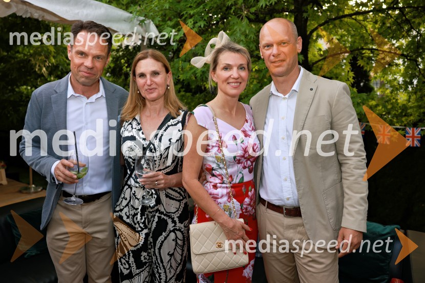  Robert Prelesnik, partner, odvetniška pisarna Rojs, Peljhan, Prelesnik & partnerji;  Mojca Prelesnik, informacijska pooblaščenka;  Barbara Uranjek, direktorica, Britansko-slovenska gospodarska zbornica;  Primož Kozina, odvetnikBritansko veleposlaništvo v Ljubljani obeležilo rojstni dan kralja Karla III.