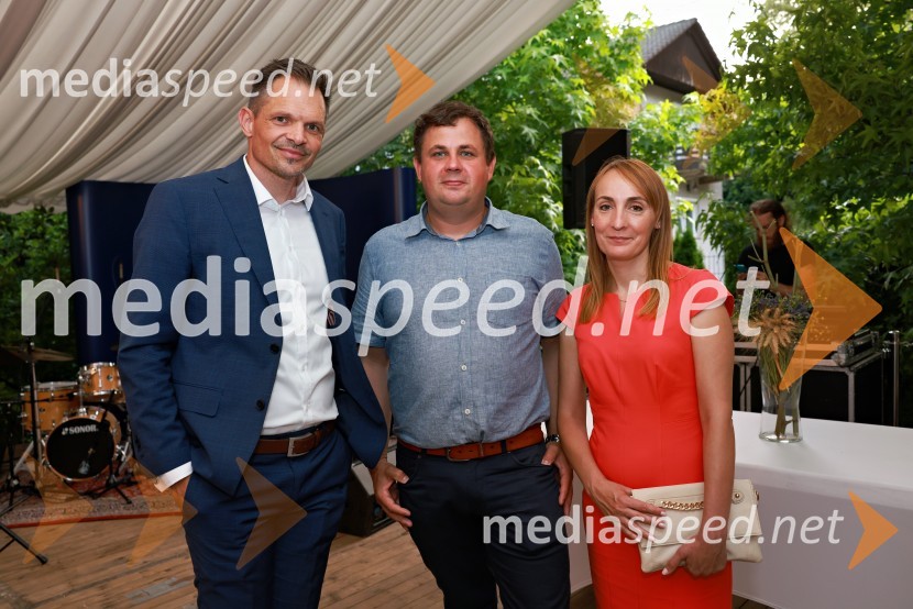  Žiga FIšer, Britansko-slovenska gospodarska zbornica;  ... ;  ... Britansko veleposlaništvo v Ljubljani obeležilo rojstni dan kralja Karla III.