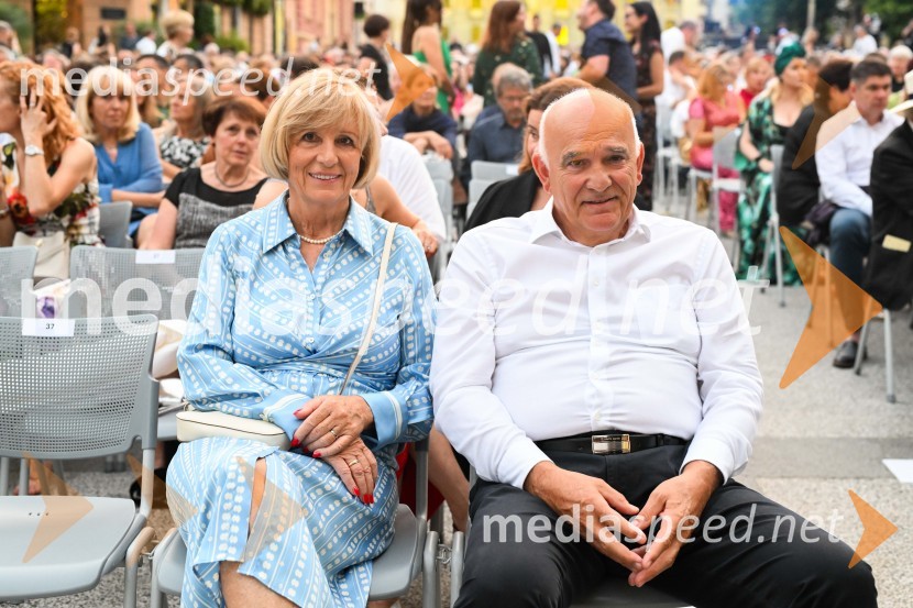  Jadranka  Dakić, predsednica Sveta Festival Ljubljana;  Miodrag DakićOdprtje 72. Ljubljana festivala s tradicionalnim gala koncertom Poletna noč
