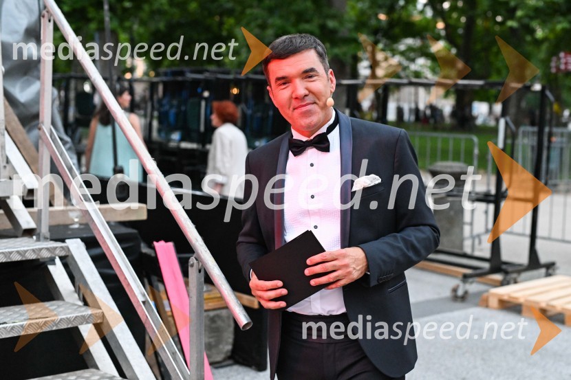  Mario Galunič, TV voditeljOdprtje 72. Ljubljana festivala s tradicionalnim gala koncertom Poletna noč