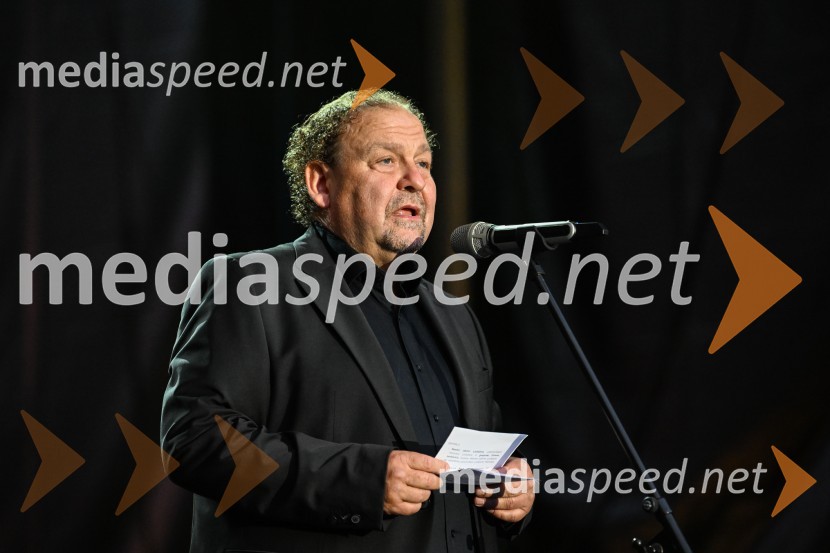  Darko  Brlek, direktor in umetniški vodja, Festival LjubljanaOdprtje 72. Ljubljana festivala s tradicionalnim gala koncertom Poletna noč