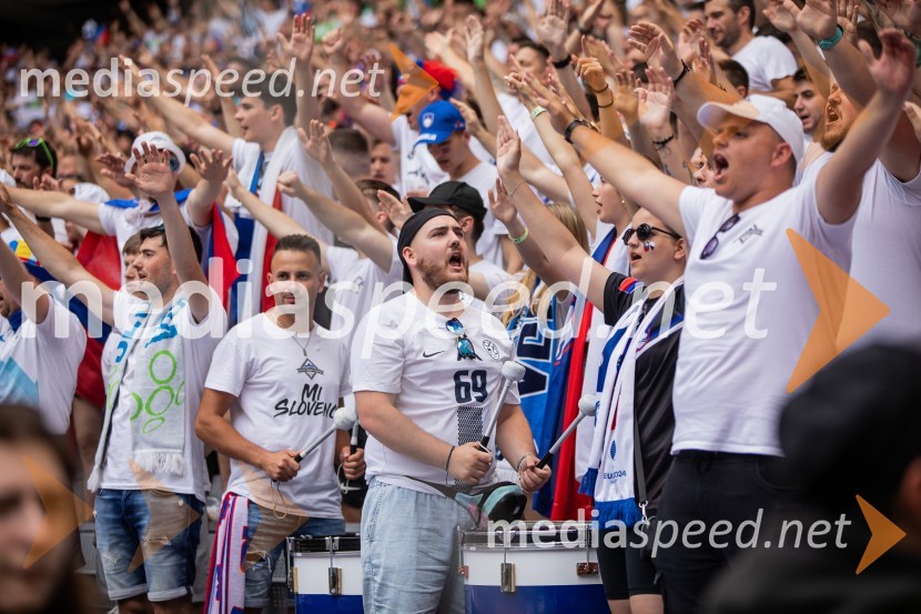 Slovenci po golu v 96. minuti ostali brez zmage