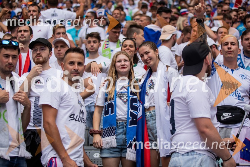 Slovenci po golu v 96. minuti ostali brez zmage