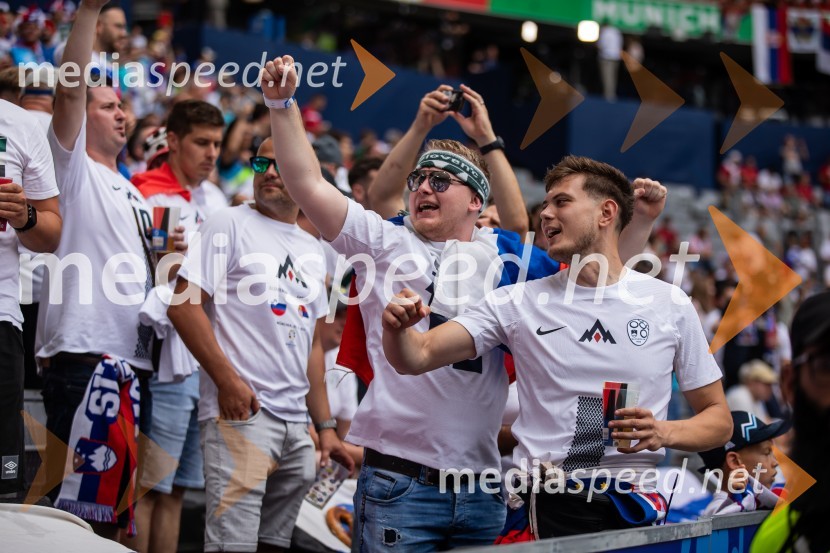 Slovenci po golu v 96. minuti ostali brez zmage