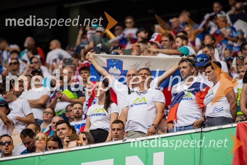 Slovenci po golu v 96. minuti ostali brez zmage