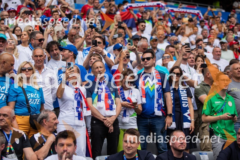 Slovenci po golu v 96. minuti ostali brez zmage