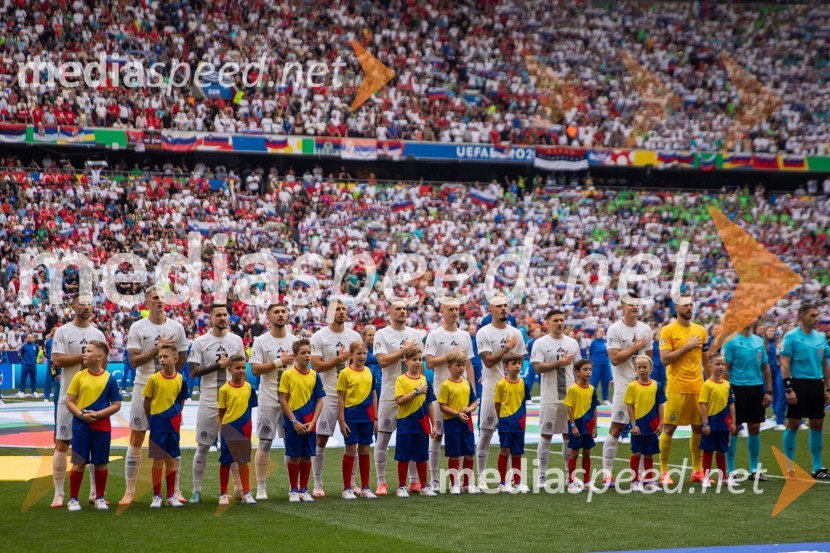  Andraž Šporar, nogometaš;  Benjamin Šeško, nogometaš;  Petar Stojanović, nogometaš;  Adam Gnezda Čerin, nogometaš;  Jan Mlakar, nogometaš;  Timi Max Elšnik, nogometaš;  Žan  Karničnik, nogometaš;  Vanja Drkušić, nogometaš;  Erik Janža, nogometaš;  Jaka Bijol, nogometaš;  Jan Oblak, nogometašSlovenci po golu v 96. minuti ostali brez zmage