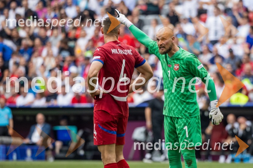  Nikola Milenković, nogometaš, Srbija;  Predrag Rajković, nogometaš, SrbijaSlovenci po golu v 96. minuti ostali brez zmage