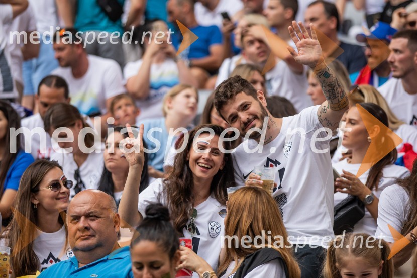 Slovenci po golu v 96. minuti ostali brez zmage