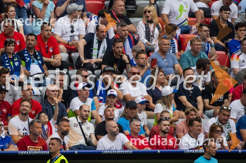 Slovenci po golu v 96. minuti ostali brez zmage