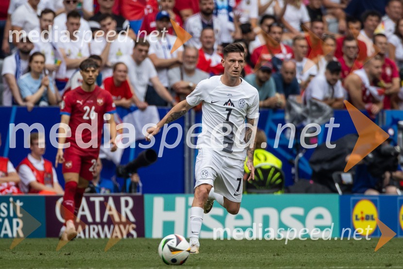  Benjamin Verbič, nogometašSlovenci po golu v 96. minuti ostali brez zmage