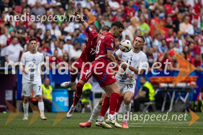  Miloš Veljković, nogometaš, Srbija;  Timi Max Elšnik, nogometašSlovenci po golu v 96. minuti ostali brez zmage