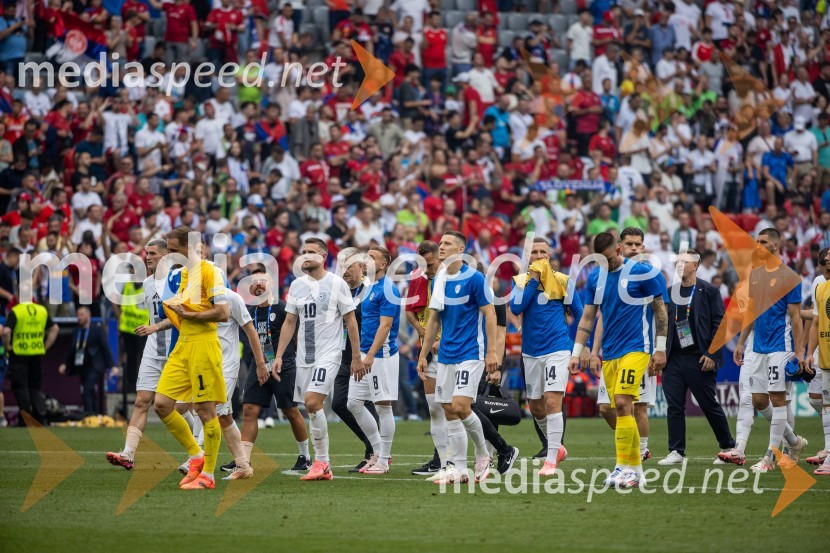 Slovenci po golu v 96. minuti ostali brez zmage