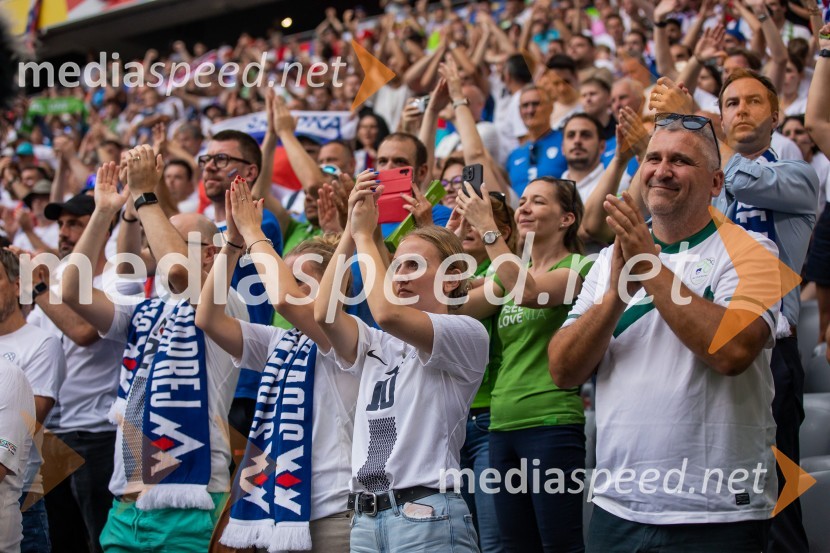 Slovenci po golu v 96. minuti ostali brez zmage