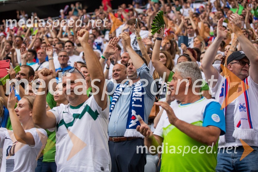  Rok Capl, direktor, Spirit SloveniaSlovenci po golu v 96. minuti ostali brez zmage