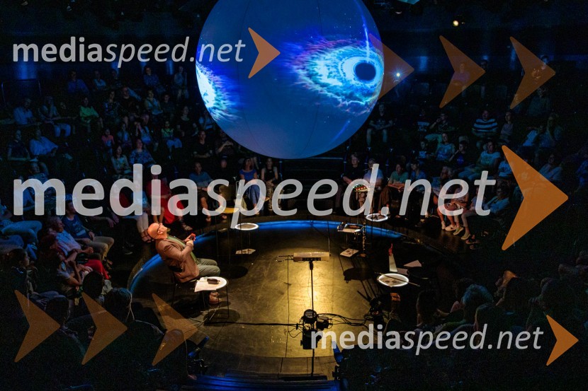  Boštjan Gombač, glasbenikNeandertalčeva piščal, zakaj potrebujemo glasbo, sploh?, premiera v Cankarjevem domu