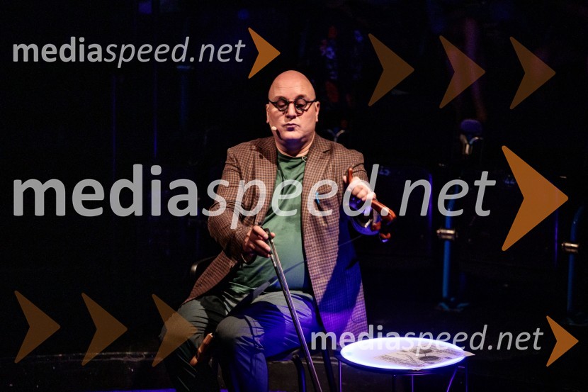  Boštjan Gombač, glasbenikNeandertalčeva piščal, zakaj potrebujemo glasbo, sploh?, premiera v Cankarjevem domu